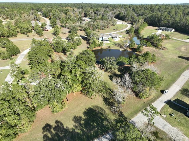 7 Silver Lakes Drive, Huntsville, TX 77340