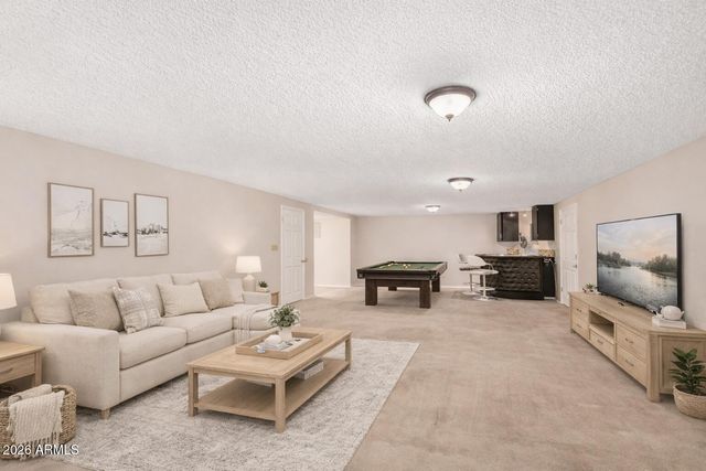 1550 N STAPLEY Drive 134, Mesa, AZ 85203