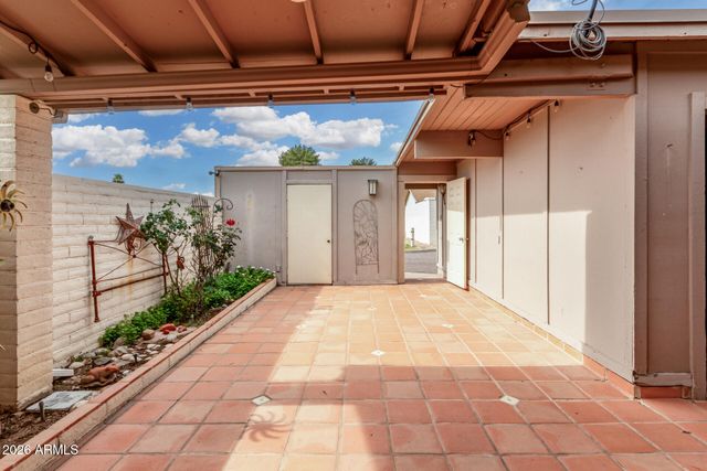 1550 N STAPLEY Drive 134, Mesa, AZ 85203