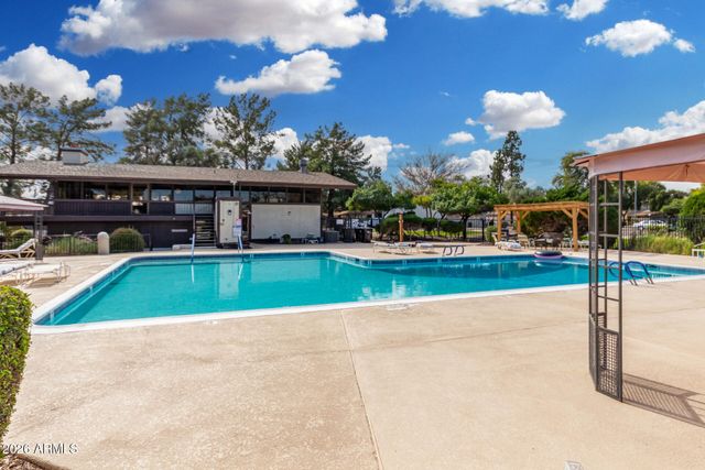 1550 N STAPLEY Drive 134, Mesa, AZ 85203