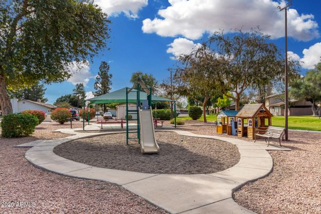 1550 N STAPLEY Drive 134, Mesa, AZ 85203