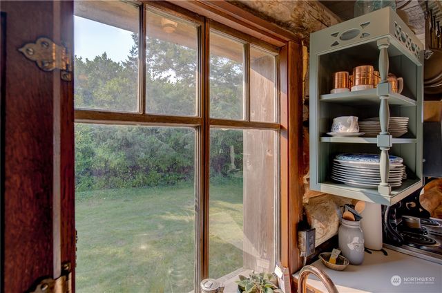 1408 256th Street, Ocean Park, WA 98640