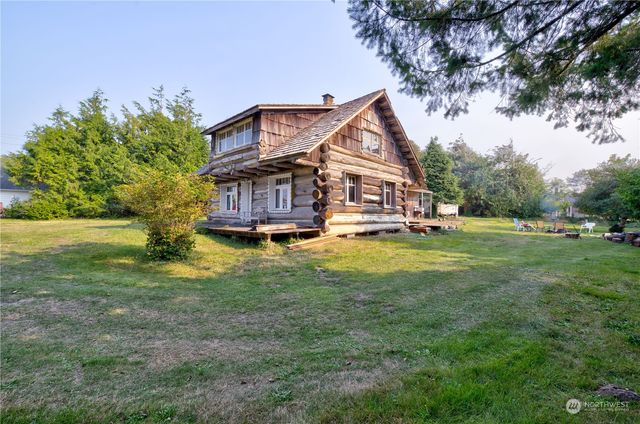 1408 256th Street, Ocean Park, WA 98640