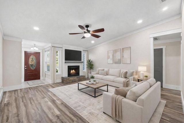 323 Prudence Lane, Panama City Beach, FL 32408