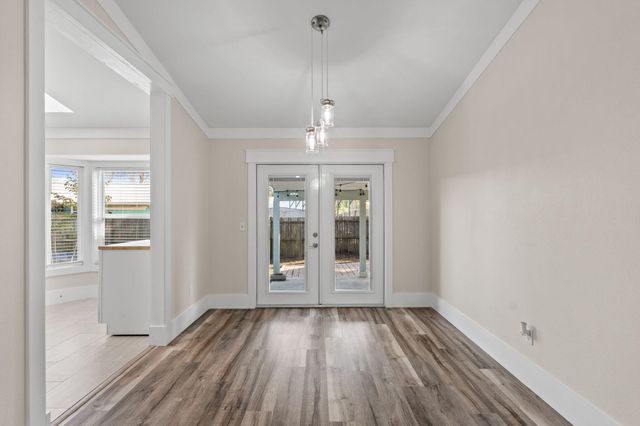 323 Prudence Lane, Panama City Beach, FL 32408