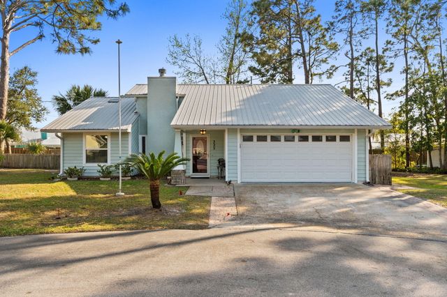 323 Prudence Lane, Panama City Beach, FL 32408