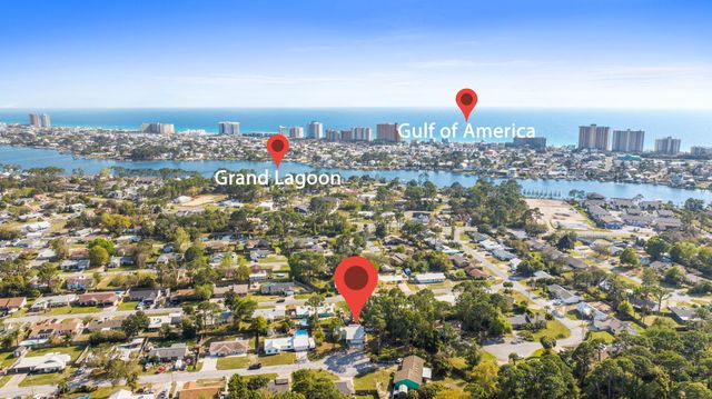323 Prudence Lane, Panama City Beach, FL 32408