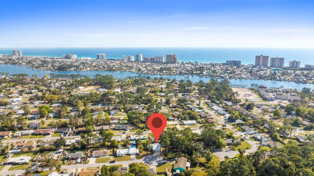 323 Prudence Lane, Panama City Beach, FL 32408
