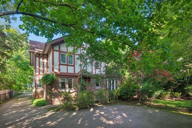 770 Sheridan Road, Glencoe, IL 60022