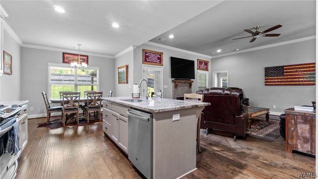 11415 CANETUCK, Northport, AL 35475