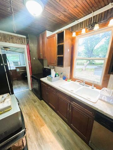 61 PROSPECT AVENUE, Fort Myers, FL 33905