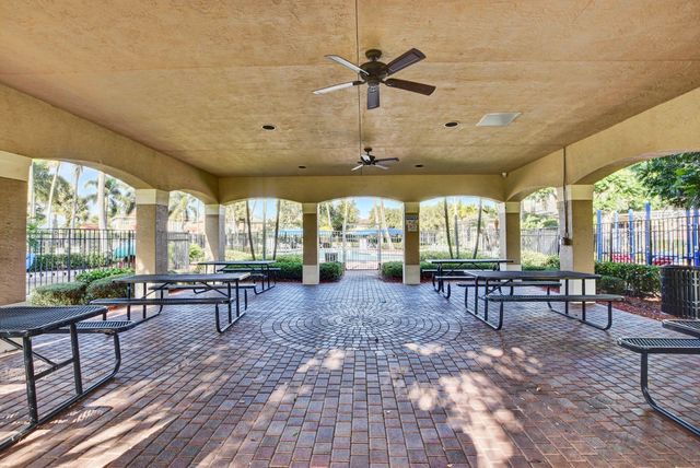 5088 NORTHERN LIGHTS Drive, Greenacres, FL 33463