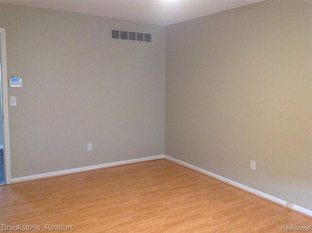 35484 Grant, New Baltimore, MI 48047