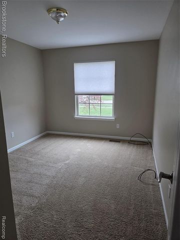 35484 Grant, New Baltimore, MI 48047