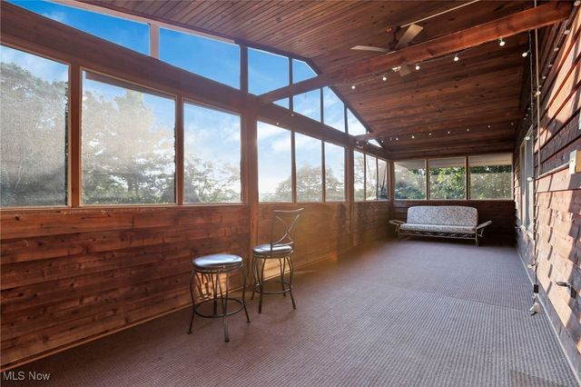 57764 Fairway Drive, Senecaville, OH 43780