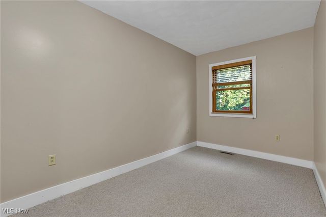 57764 Fairway Drive, Senecaville, OH 43780