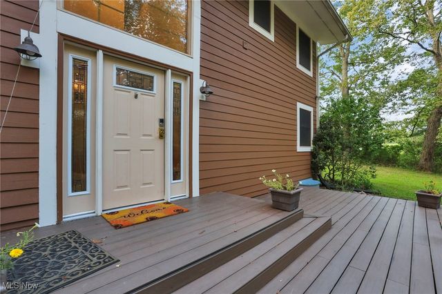 57764 Fairway Drive, Senecaville, OH 43780