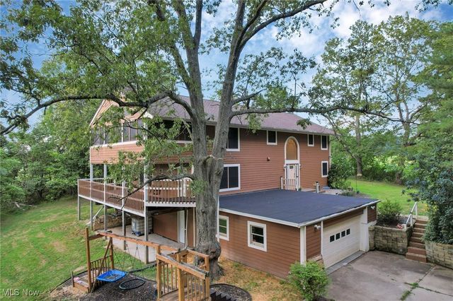 57764 Fairway Drive, Senecaville, OH 43780