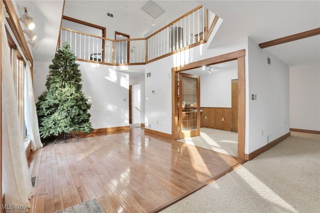 57764 Fairway Drive, Senecaville, OH 43780