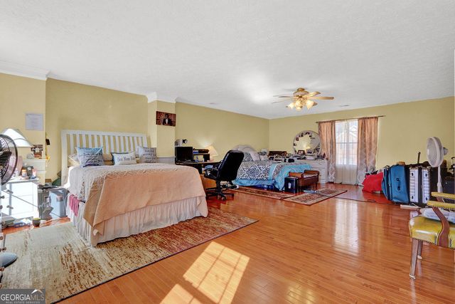 1018 Carriage Trace Circle, Stone Mountain, GA 30087