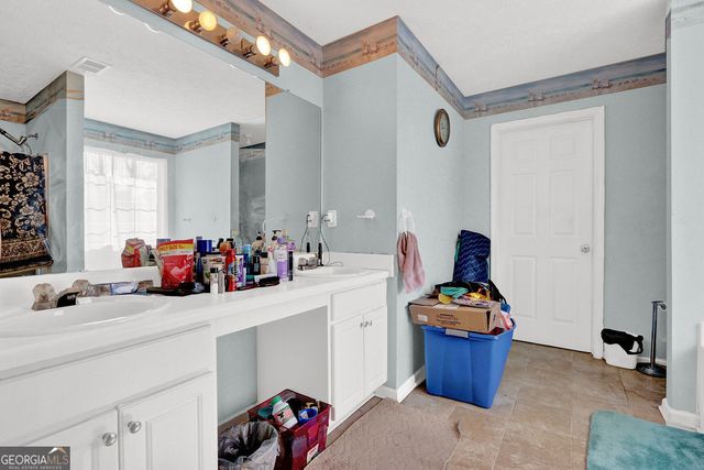 1018 Carriage Trace Circle, Stone Mountain, GA 30087