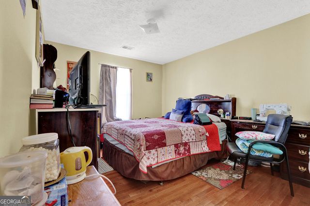 1018 Carriage Trace Circle, Stone Mountain, GA 30087