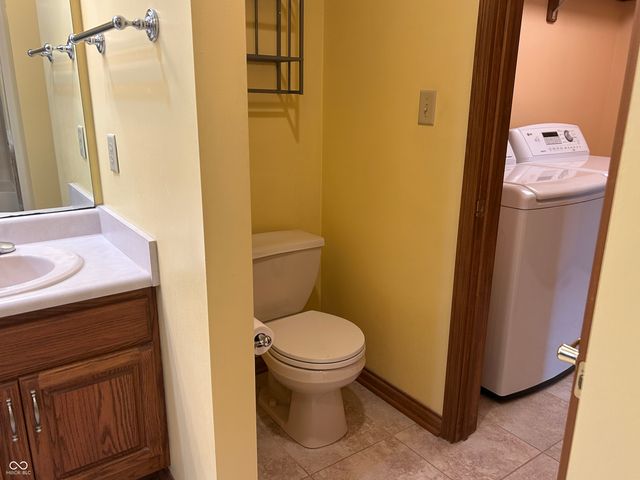 4964 W Cedar Cove Drive, New Palestine, IN 46163