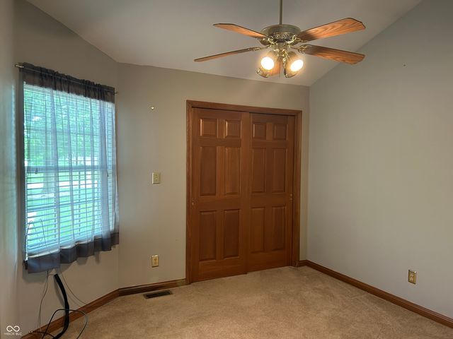 4964 W Cedar Cove Drive, New Palestine, IN 46163