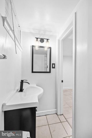 2420 NW I ST NW, Washington, DC 20037