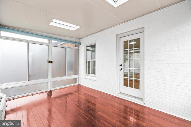 2420 NW I ST NW, Washington, DC 20037