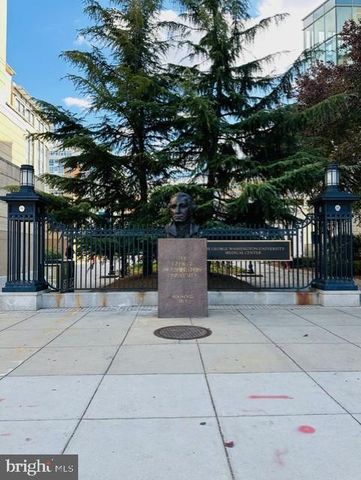 2420 NW I ST NW, Washington, DC 20037