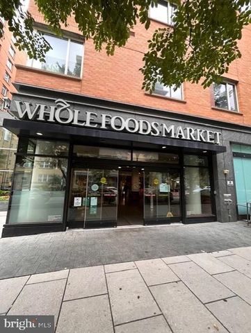 2420 NW I ST NW, Washington, DC 20037