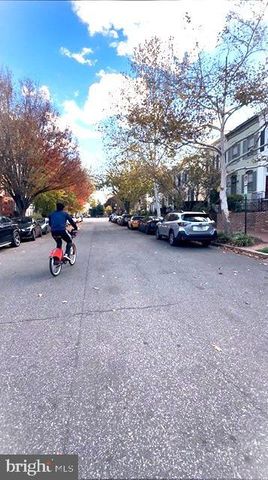 2420 NW I ST NW, Washington, DC 20037