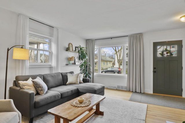 2741 Milwaukee Street, Madison, WI 53704