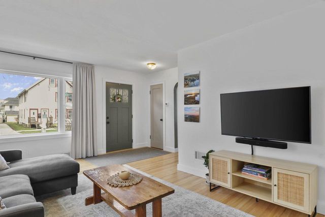 2741 Milwaukee Street, Madison, WI 53704