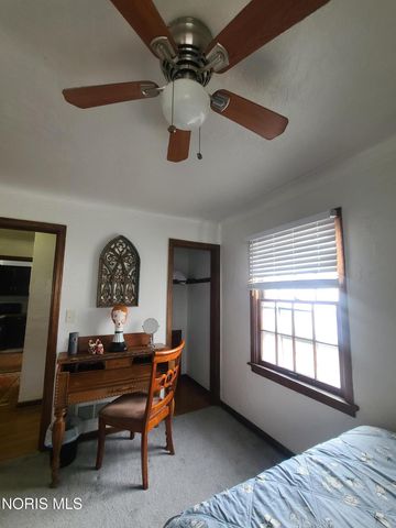 4302 Monroe Street, Toledo, OH 43606