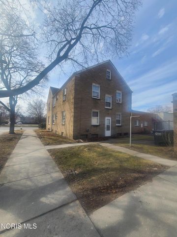 4302 Monroe Street, Toledo, OH 43606