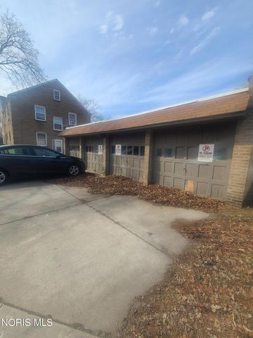 4302 Monroe Street, Toledo, OH 43606