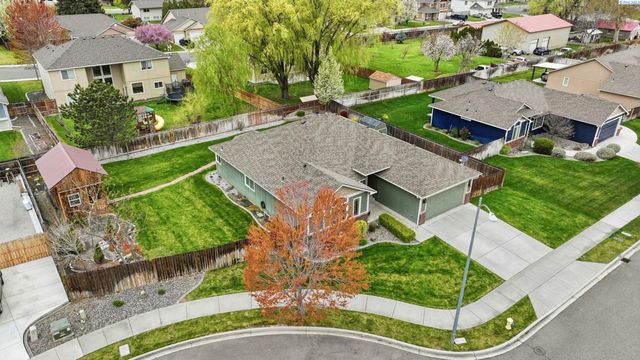 302 S Penn Street, Kennewick, WA 99336