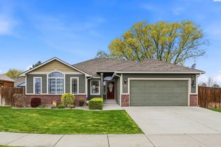 302 S Penn Street, Kennewick, WA 99336