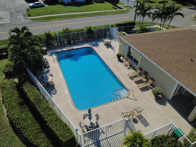 3516 Westminster Drive, Greenacres, FL 33463