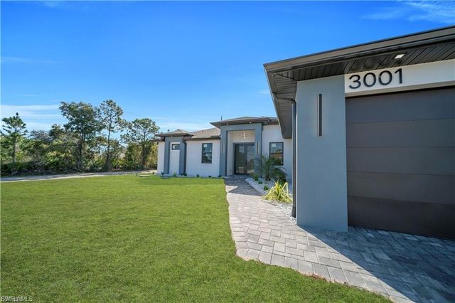 3001 41ST ST W, Lehigh Acres, FL 33971