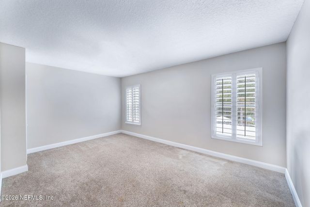 6516 GINNIE SPRINGS Road, Jacksonville, FL 32258