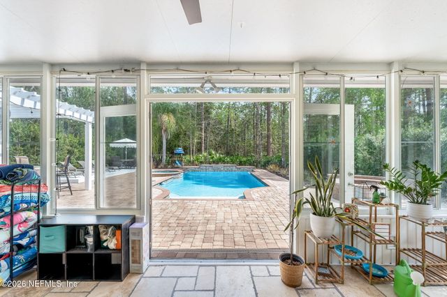 6516 GINNIE SPRINGS Road, Jacksonville, FL 32258