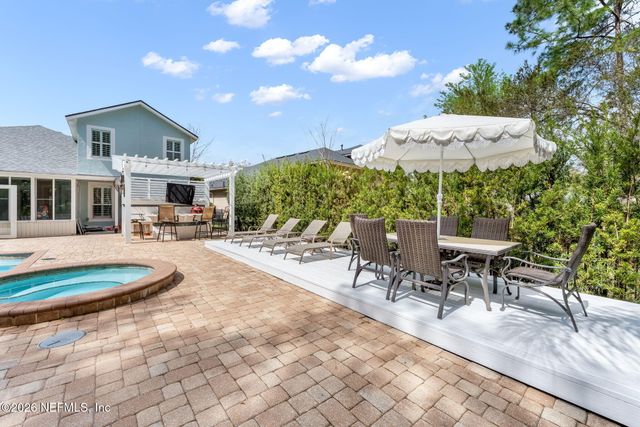 6516 GINNIE SPRINGS Road, Jacksonville, FL 32258