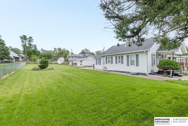 3346 Madison Street, Omaha, NE 68107