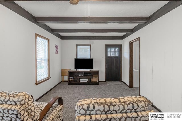 3346 Madison Street, Omaha, NE 68107
