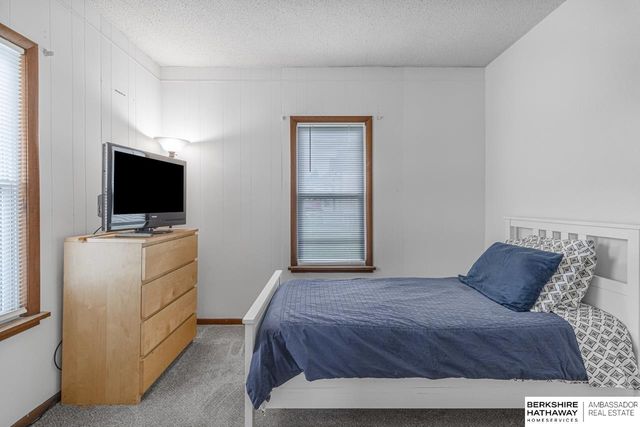 3346 Madison Street, Omaha, NE 68107