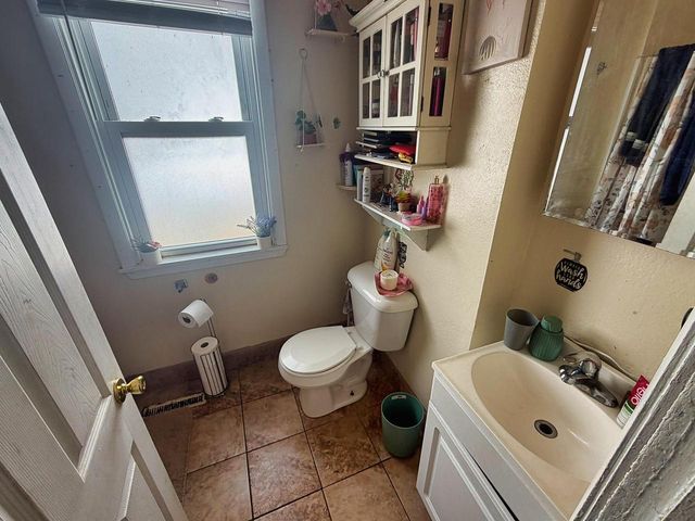 1209 Monroe AVENUE, South Milwaukee, WI 53172