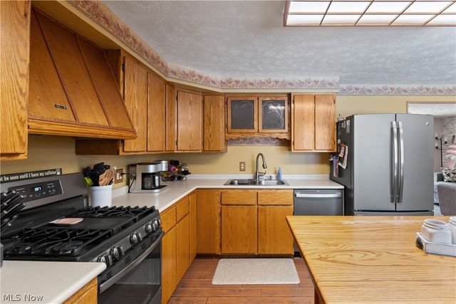 542 Snively Avenue NW, Massillon, OH 44646